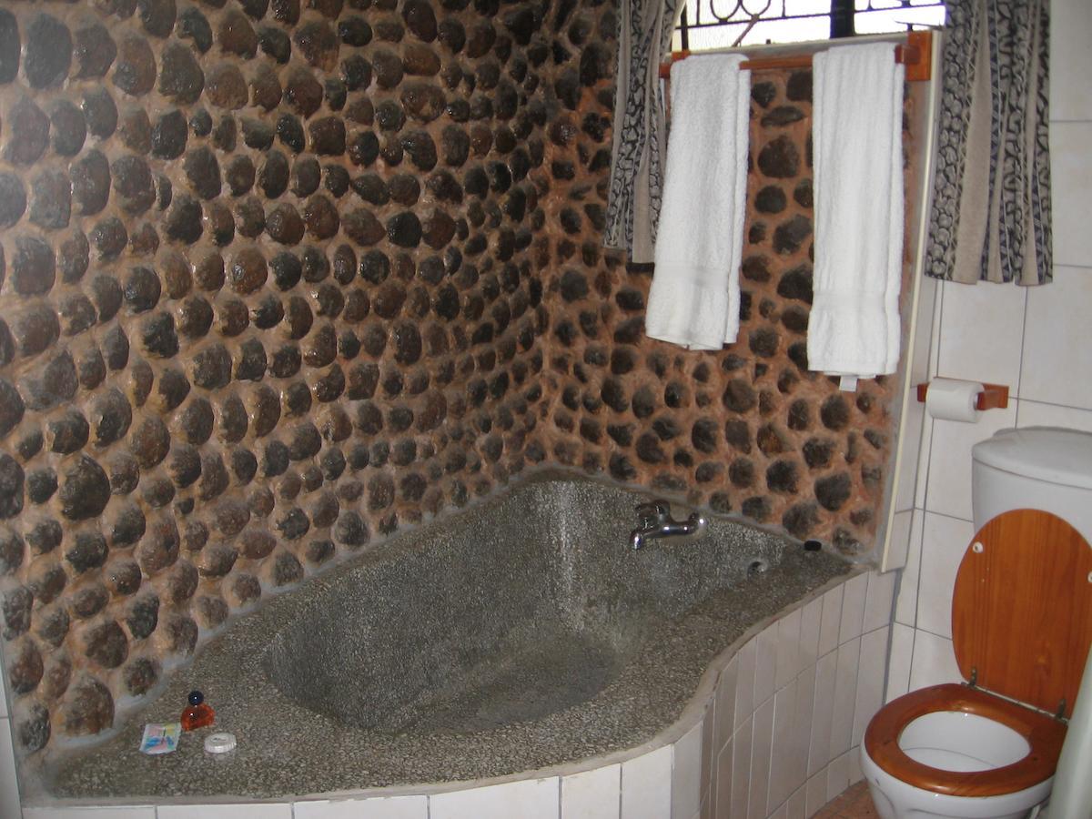 The Stone Guest House ليفينغستون الغرفة الصورة
